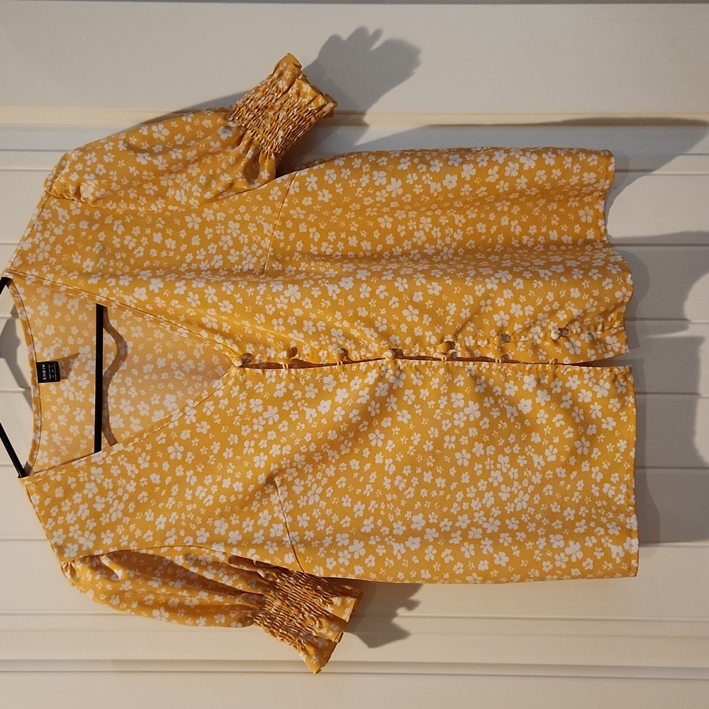 Shein top W/M